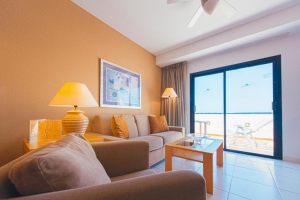 Hollywood Mirage Los Cristianos