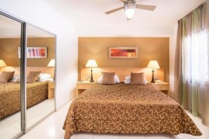 Hollywood Mirage Los Cristianos