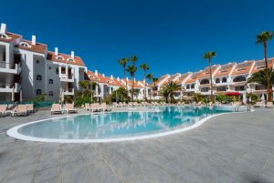 Paradise Park Fun Lifestyle Hotel