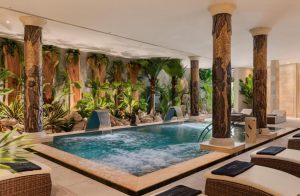 Royal River & Spa, Luxury Hote