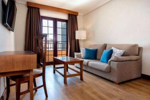 Paradise Park Fun Lifestyle Hotel