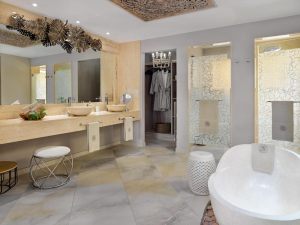 Royal River & Spa, Luxury Hotel
