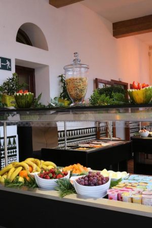 Beverly Hills Suites - Excel Hotels & Resorts