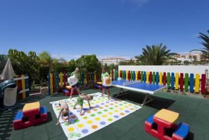 Paradise Park Fun Lifestyle Hotel